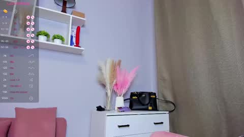 Snapshot of emma_clon chatting on 14, 2, 2025 Emma online show from 14, 2, 2025