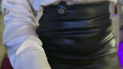 Snapshot of emma_coronel chatting on 28, 4, 2026 emma coronel online show from 28, 4, 2026