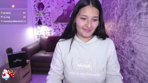 Snapshot of emma_garciaa_ chatting on 14, 12, 2024 emma online show from 14, 12, 2024