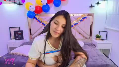 Snapshot of emma_garciaa_ chatting on 18, 6, 2026 emma online show from 18, 6, 2026