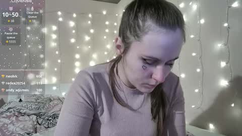 emma_just online show from 20, 12, 2025