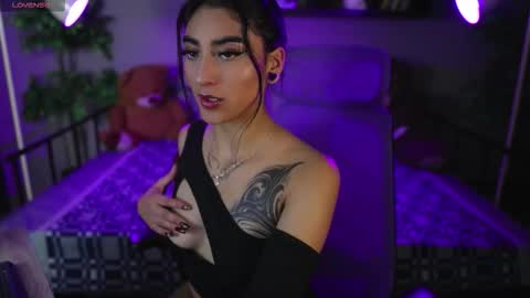 Emma online show from 22, 12, 2025