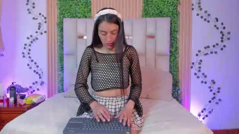 Snapshot of emma_nmm chatting on 15, 1, 2026 Emma online show from 15, 1, 2026