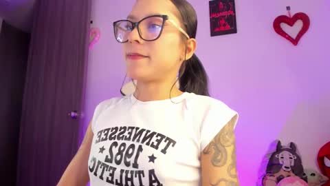 Snapshot of emma_rinaldi_ chatting on 25, 2, 2026 Emma online show from 25, 2, 2026