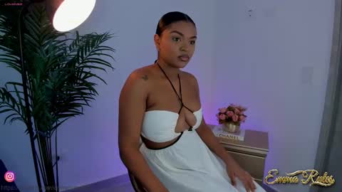 Snapshot of emma_rules99 chatting on 20, 2, 2025 Emma online show from 20, 2, 2025