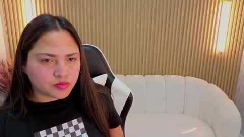 Snapshot of emma_smith_tp chatting on 26, 9, 2025 Emma online show from 26, 9, 2025