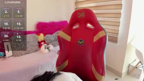 EMMA  online show from 21, 4, 2026