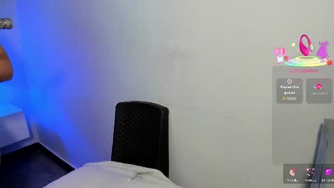 Snapshot of emma_walton_ chatting on 26, 6, 2026 online show from 26, 6, 2026