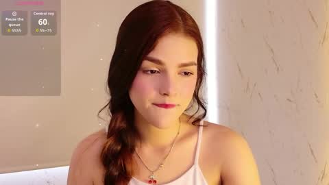 Snapshot of emma_wattsoon chatting on 15, 4, 2026 emma_wattsoon online show from 15, 4, 2026