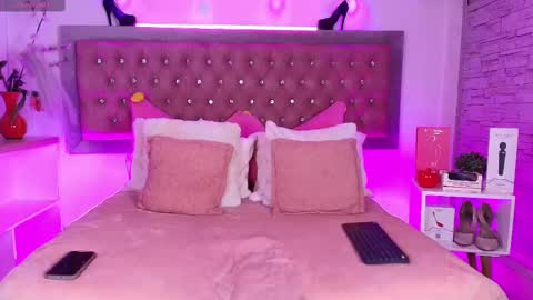 neko  online show from 28, 10, 2025