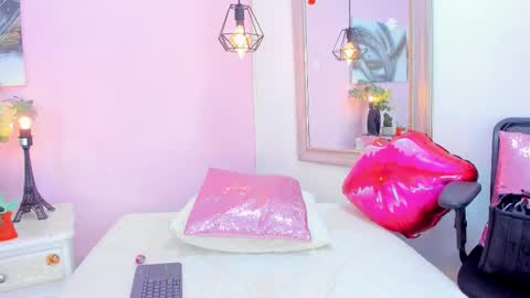 Emma  online show from 11, 2, 2026