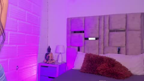 emma becket online show from 20, 11, 2025