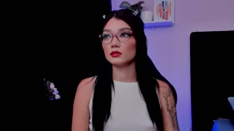 Emma  online show from 27, 11, 2025