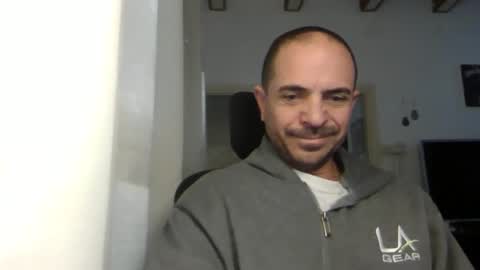 Snapshot of emmagold123 chatting on 8, 1, 2025 Ariel online show from 8, 1, 2025