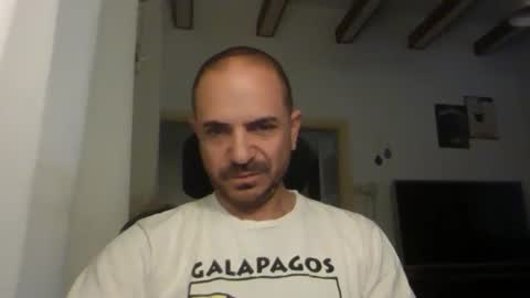 Snapshot of emmagold123 chatting on 3, 10, 2025 Ariel online show from 3, 10, 2025