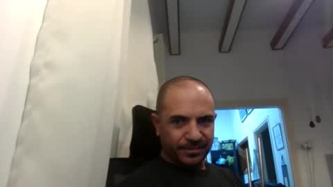 Ariel online show from 2, 2, 2026