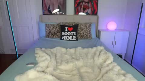 emmagray01 online show from 16, 7, 2026