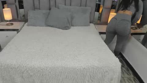 EMMA HILL online show from 15, 12, 2025