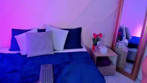 emmajohanson online show from 4, 10, 2025