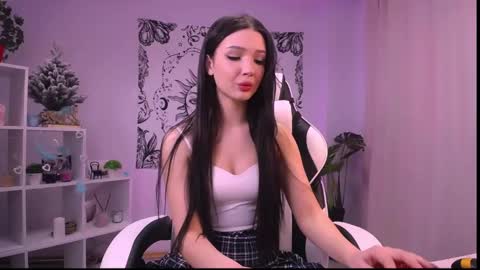 Emma online show from 28, 12, 2024