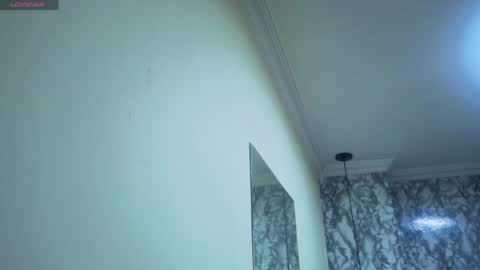 Snapshot of emmamiller__ chatting on 5, 5, 2026 online show from 5, 5, 2026