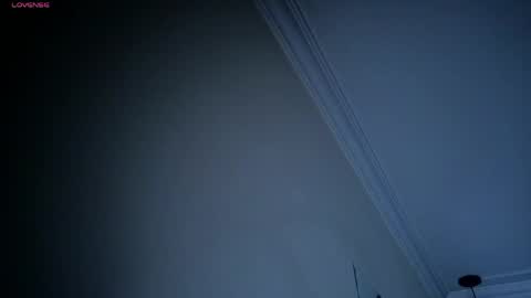 Snapshot of emmamiller__ chatting on 20, 5, 2026 online show from 20, 5, 2026