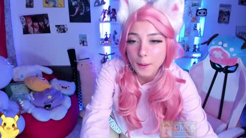 Snapshot of emmarosse11 chatting on 7, 2, 2025 Emma online show from 7, 2, 2025