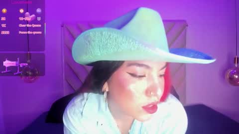 Emma online show from 31, 10, 2025