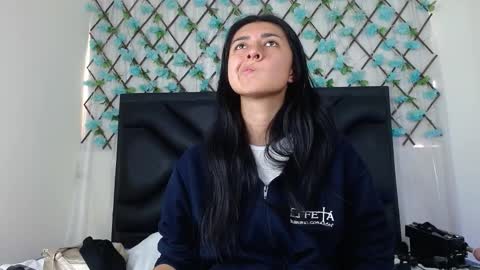  Emma  online show from 16, 11, 2025