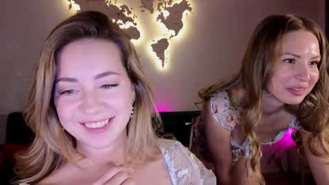 Snapshot of emmi_rosee chatting on 11, 1, 2026 Miss Emmi online show from 11, 1, 2026