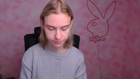 Emmi online show from 25, 10, 2025