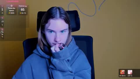 Snapshot of emmi_rossum chatting on 18, 2, 2026 Emmi online show from 18, 2, 2026