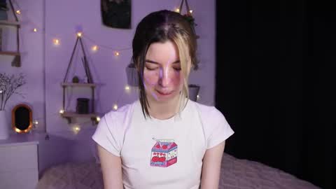 emmie_everly online show from 23, 10, 2025