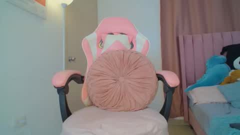 Snapshot of emmily_forever chatting on 31, 1, 2026 emmily online show from 31, 1, 2026