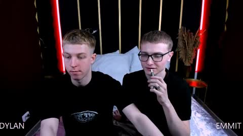 Snapshot of emmit_barker chatting on 29, 3, 2026 Emmit online show from 29, 3, 2026