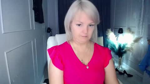 emmmam online show from 30, 10, 2025