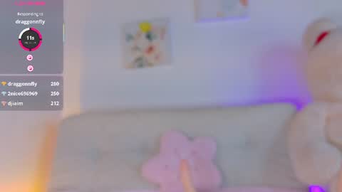 Snapshot of emmy_candy_18 chatting on 25, 6, 2026 Emmy online show from 25, 6, 2026