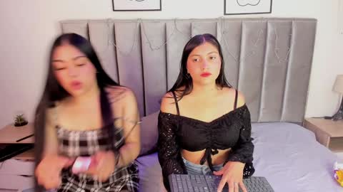 Emily  Laila  online show from 18, 1, 2025
