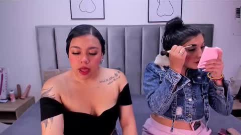 Emily  Laila  online show from 9, 10, 2025