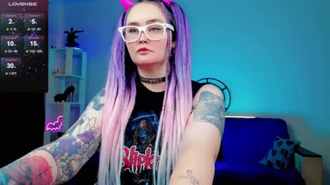 Snapshot of emmybrightj_ chatting on 6, 12, 2024 Emmy Bright 50 online show from 6, 12, 2024