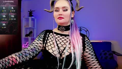 Snapshot of emmybrightj_ chatting on 8, 12, 2024 Emmy Bright 50 online show from 8, 12, 2024