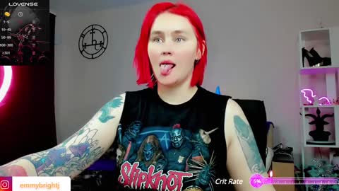 Snapshot of emmybrightj_ chatting on 5, 1, 2025 Emmy Bright 50 online show from 5, 1, 2025
