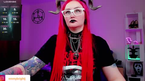 Snapshot of emmybrightj_ chatting on 10, 1, 2025 Emmy Bright 50 online show from 10, 1, 2025