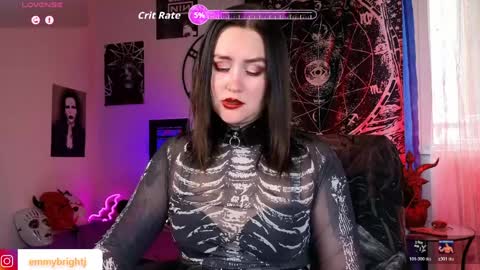 Emmy Bright     50  online show from 5, 4, 2026