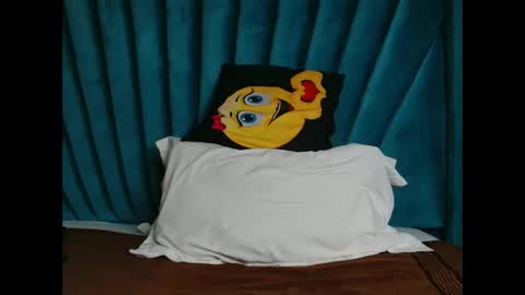 Snapshot of empressdoll395137 chatting on 6, 10, 2025 empressdoll395137 online show from 6, 10, 2025