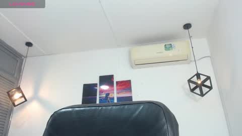 Emy online show from 19, 12, 2024