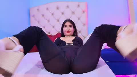 emy online show from 13, 12, 2025