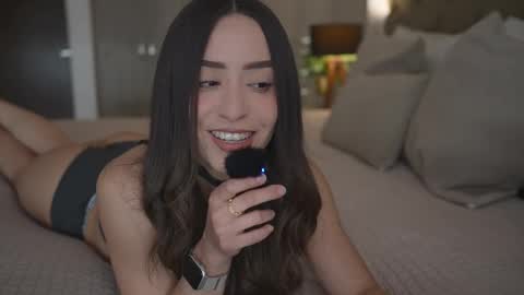 Eimi3 online show from 27, 2, 2025