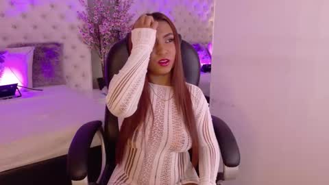 Sexy Emyli  online show from 20, 12, 2025