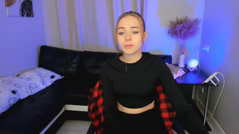 enchanted_bella online show from 13, 1, 2026